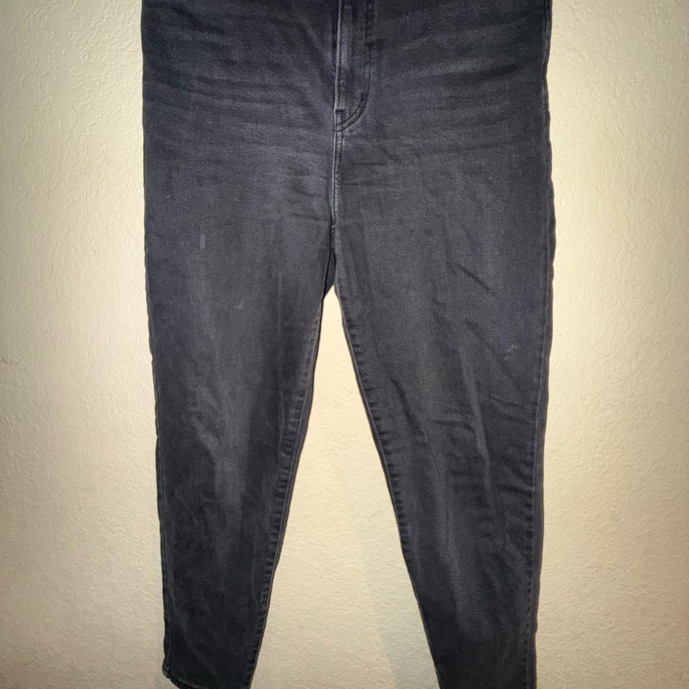 Levi's Dark Gray Ankle Jeans